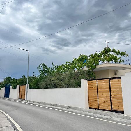 Blossom Apartments Vlore Exterior photo