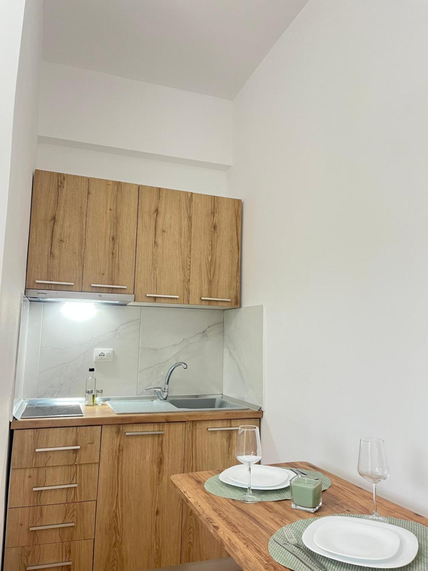Blossom Apartments Vlore Exterior photo