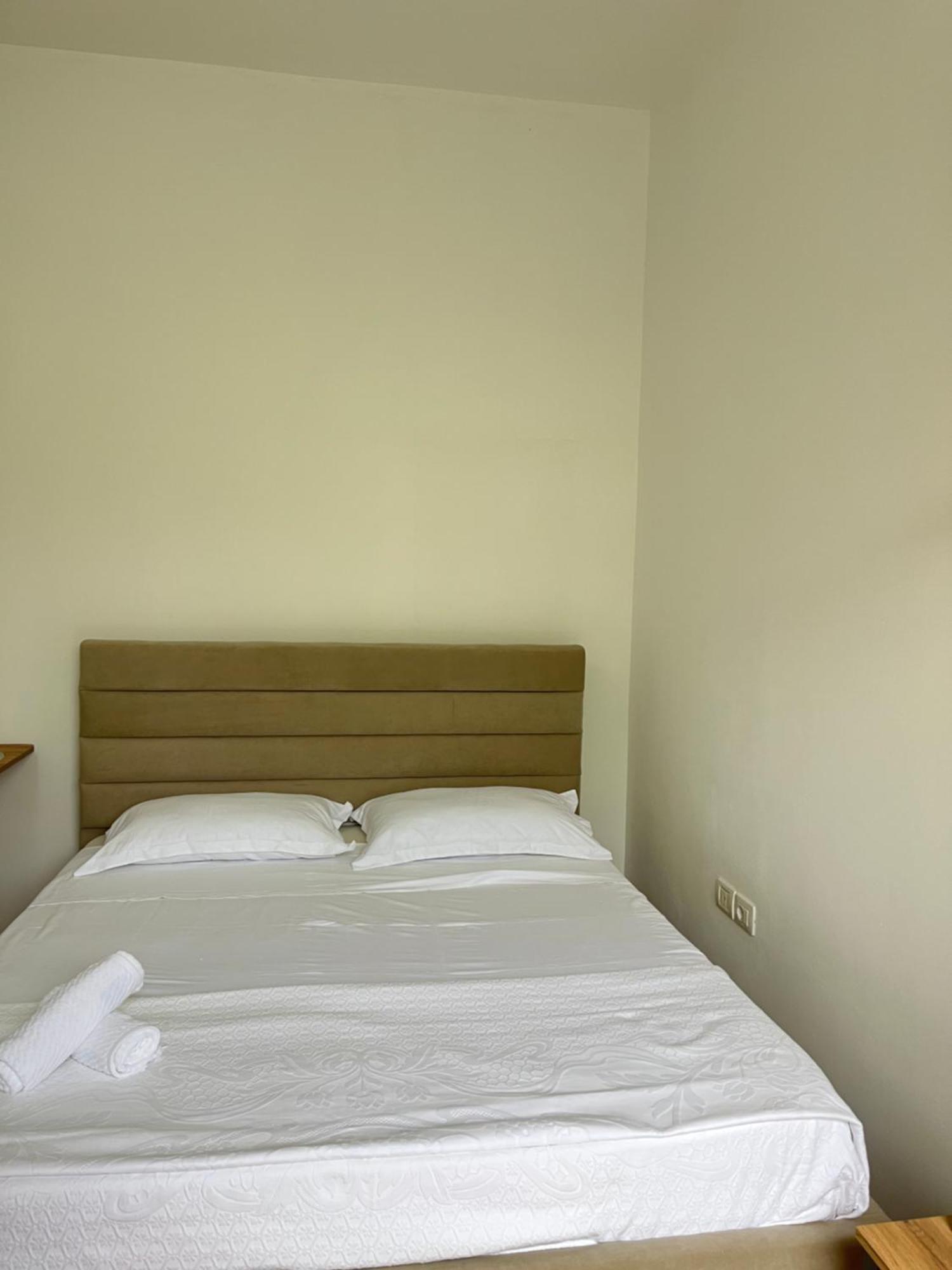 Blossom Apartments Vlore Exterior photo